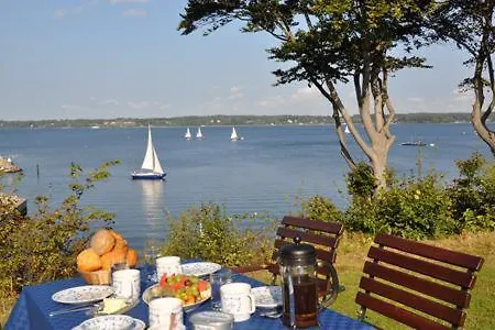 Meerblick Am Yachthafen